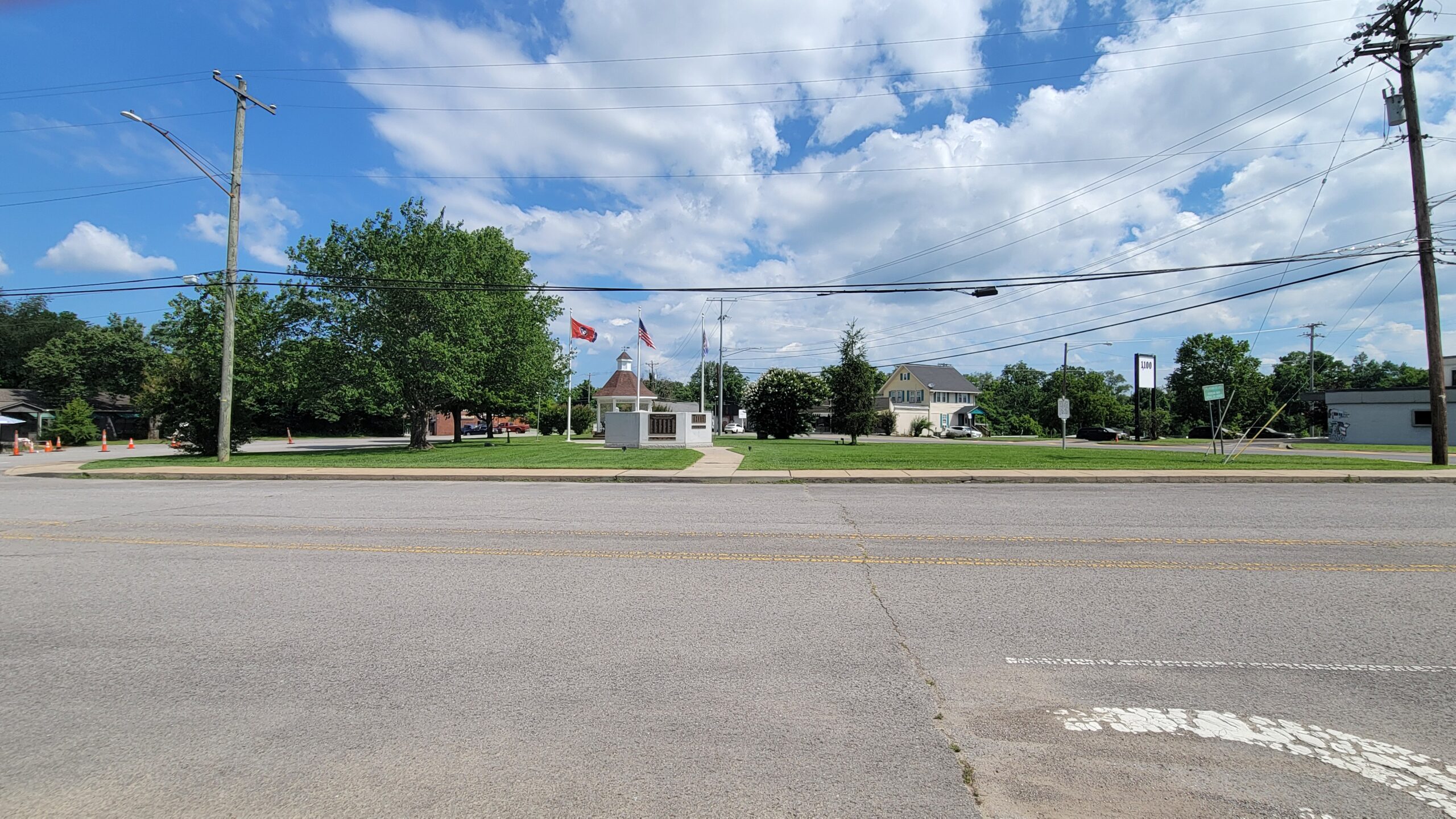 The Triangle and Veterans memorial in Old Hickory Village